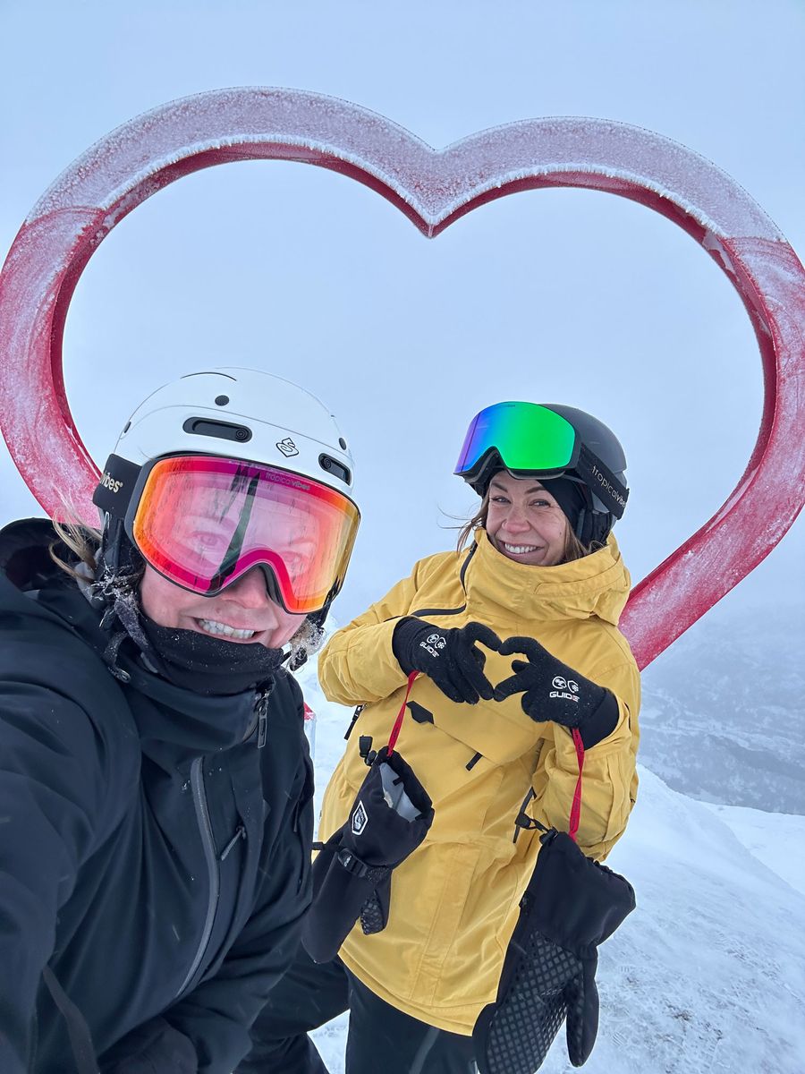 Clear with Light Red Mirror | VLT 83% | Replacement Lens